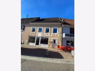 Local Commercial de 145m² au Centre de 