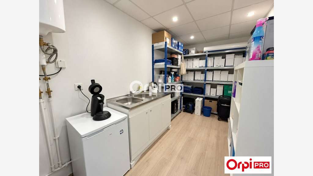 Local commercial 71m² à vendre St André lez Lille
