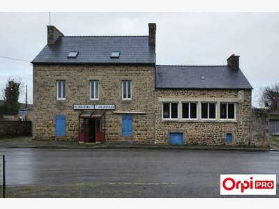 A vendre ensemble immobilier 300m² à Saint-Brandan