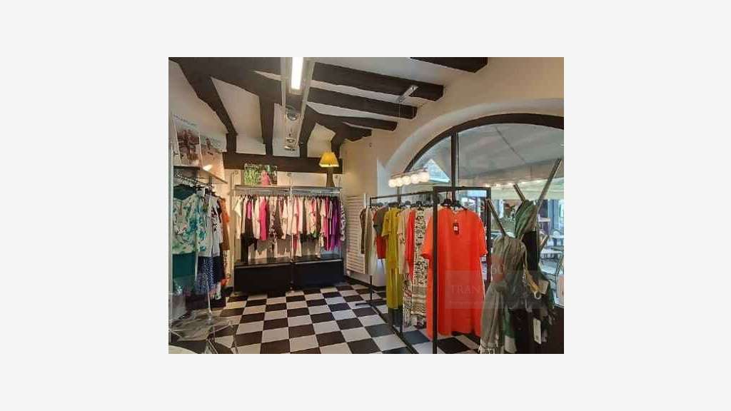 A vendre murs commerciaux de 52m² à Saint Céré