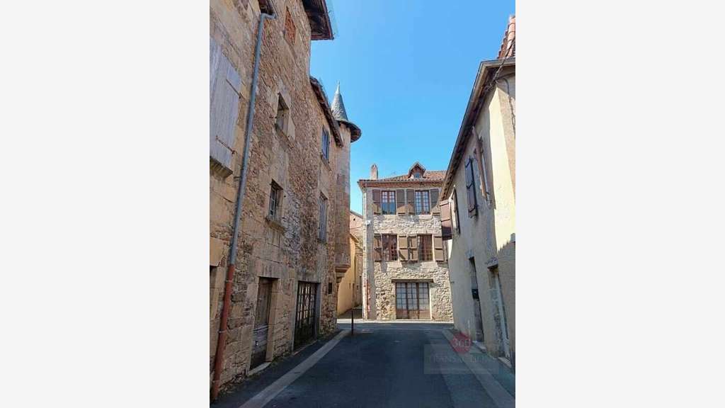 A vendre murs commerciaux de 52m² à Saint Céré
