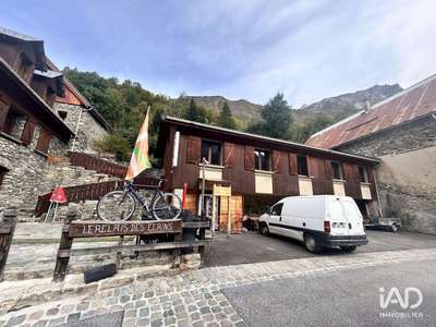 Murs commerciaux à Saint-Christophe-en-Oisans