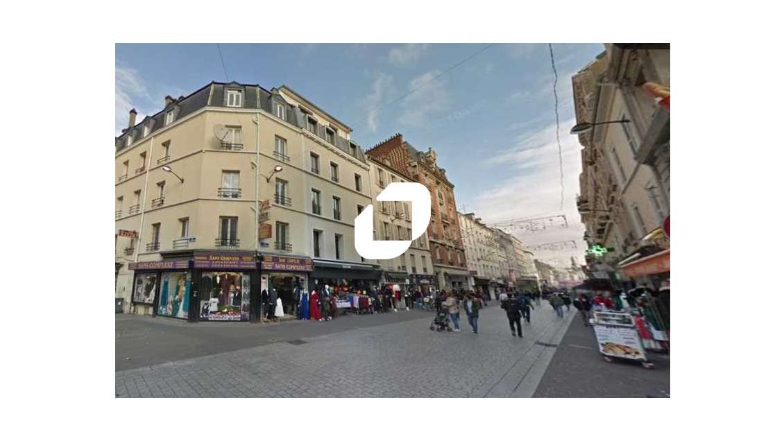 Vente Local commercial 90m² Saint denis