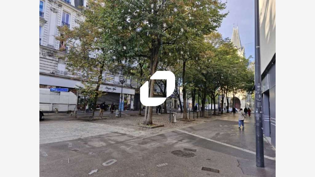 Vente Local commercial 64m² Saint denis
