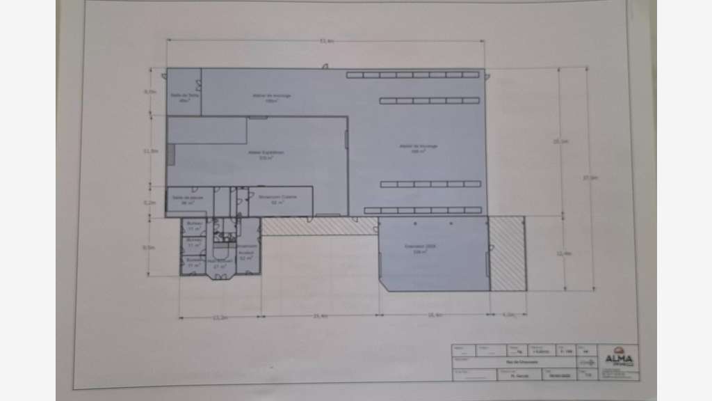 AV local commercial 880m² Saint-Donat-sur-Herbasse