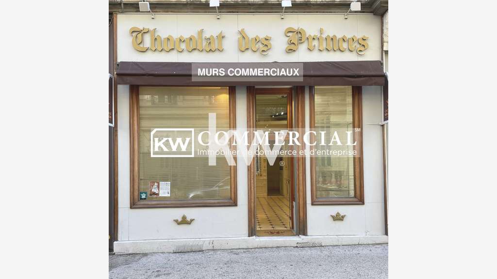 Vente murs commerciaux à Saint-Étienne République