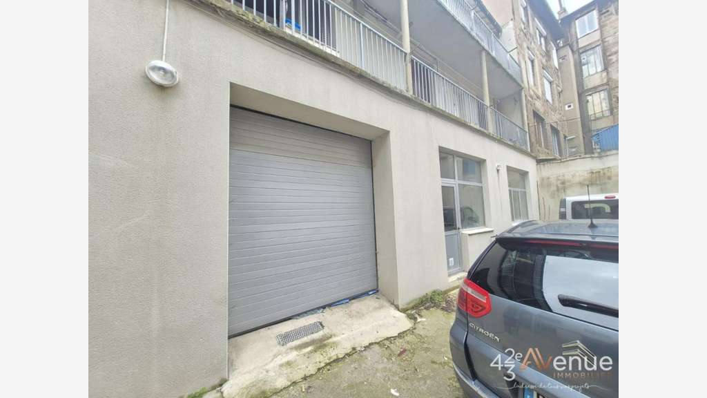 Vente local atelier garage 70m² centre St Etienne
