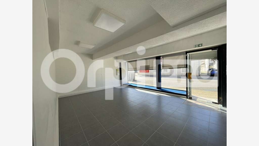 Local commercial 48m² à vendre St-Etienne-du-Bois