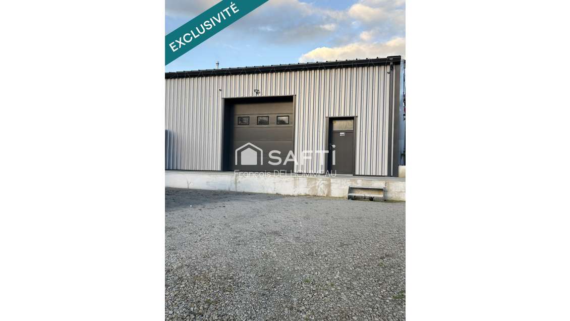 local 130m² avec bureau à Saint-Étienne-du-Bois