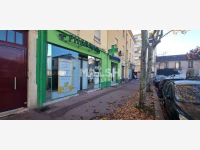 À VENDRE - Local commercial 67 m² - SAINT FONS