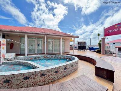 Vente Locaux commerciaux - Boutiques à Saint-François