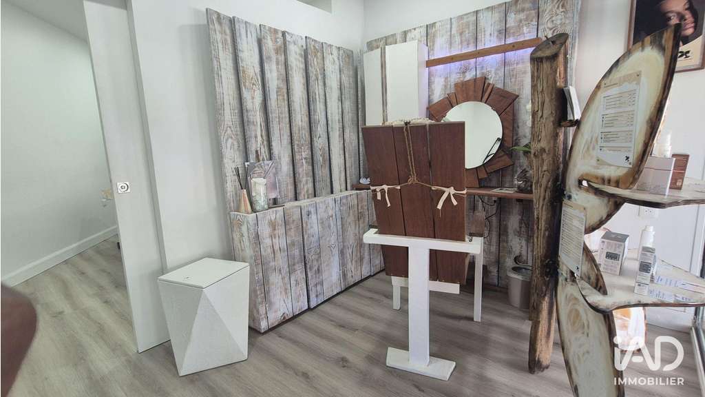 Vente local rénové à Saint-François
