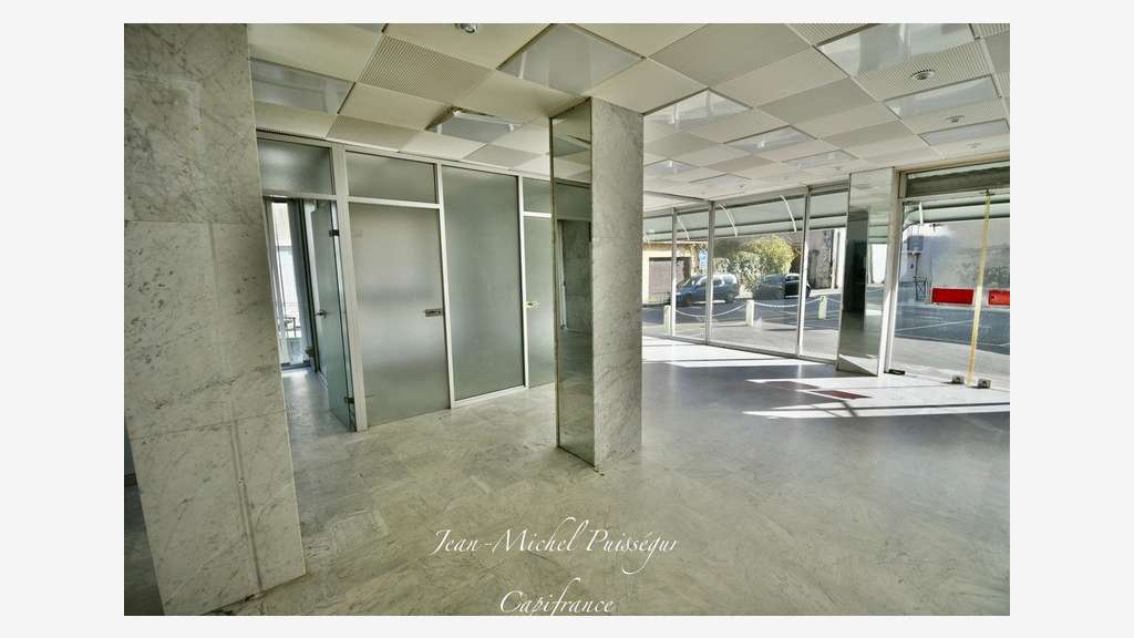 Local professionnel 70m² à vendre à Saint Gaudens