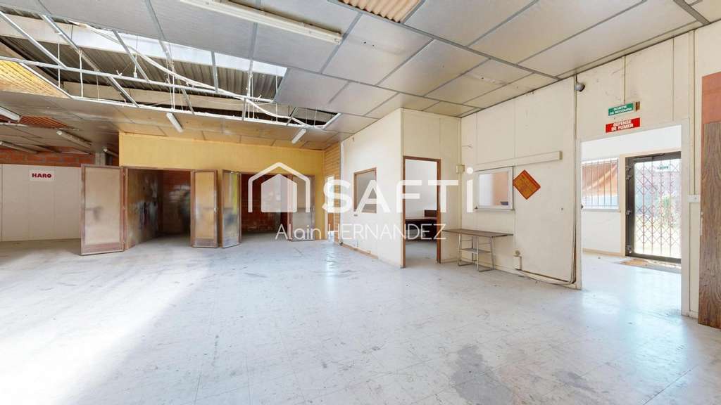 AV entrepôt 1121m² axe très passant à St-Gaudens