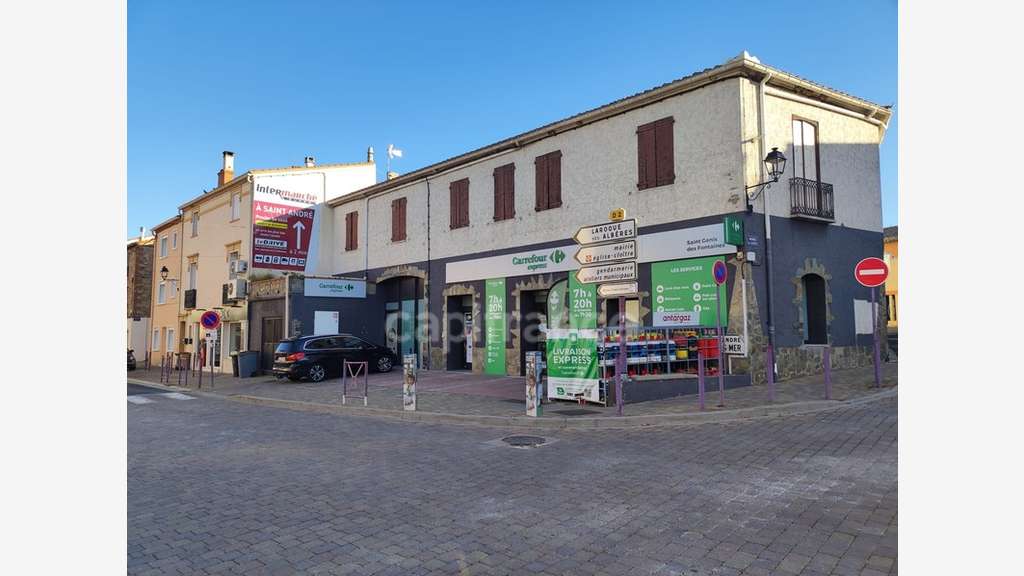 Vente local commercial 324m² centre Saint-Génis
