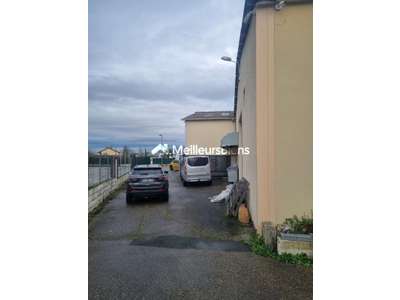 Vente Locaux d'activités - Entrepôts à Saint-Genis-Laval