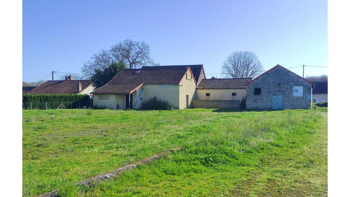 Vente ancienne discothèque 455m² à St Germain