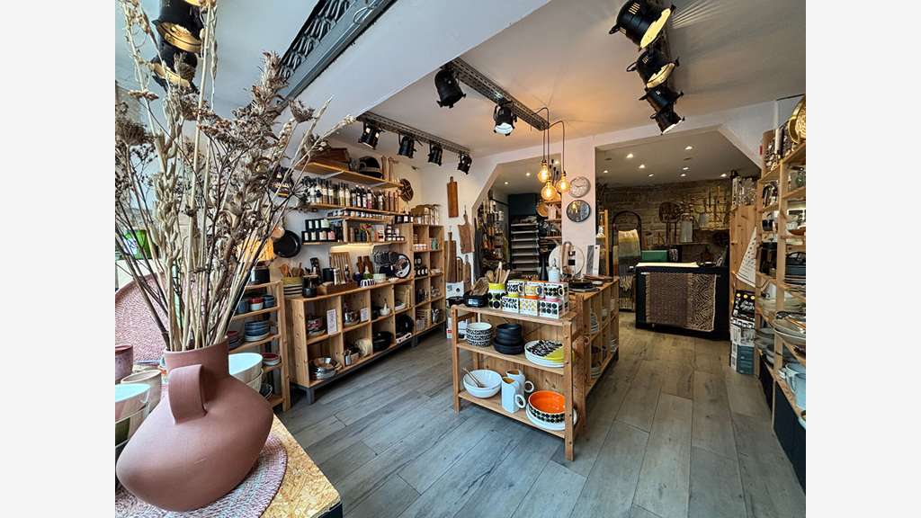 Vente local commercial 50m² Saint-Germain-en-Laye
