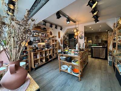 Vente local commercial 50m² Saint-Germain-en-Laye