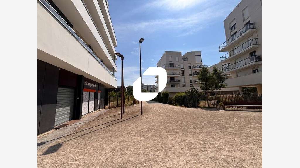 Vente Local commercial 148m² Saint germain en laye