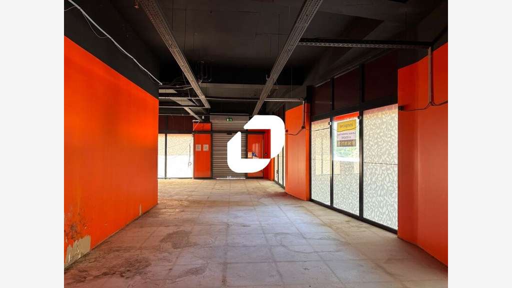 Vente Local commercial 148m² Saint germain en laye