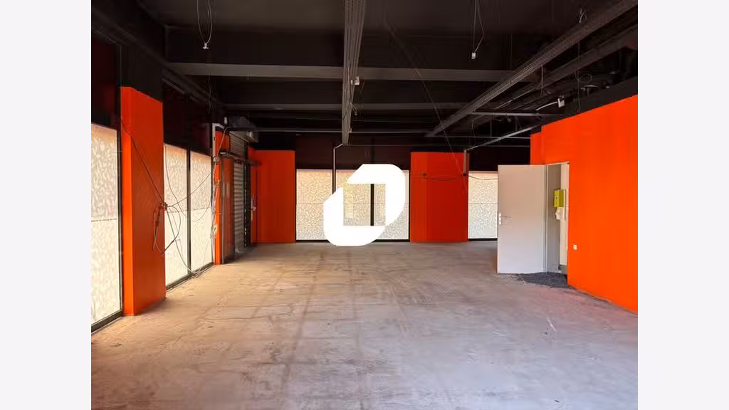 Vente Local commercial 148m² Saint germain en laye