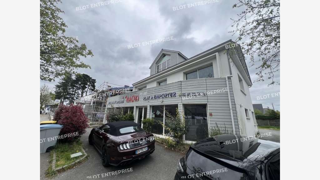 A vendre locaux commerciaux 450m² à Saint Herblain
