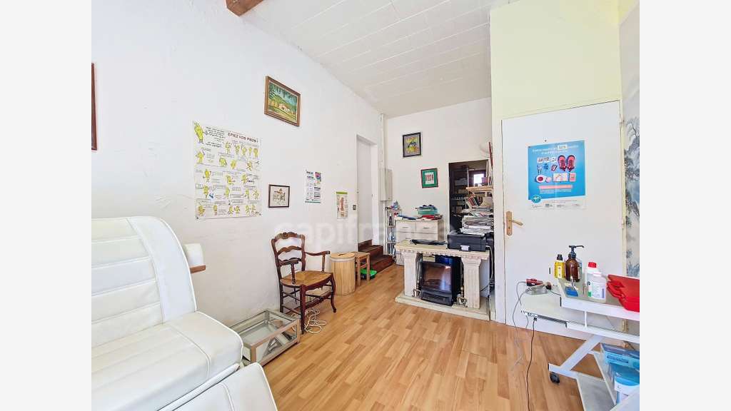 Immeuble mixte 193 m² avec cabinet indépendant - Q