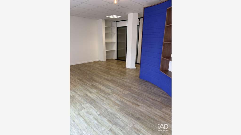 Vente murs commerciaux 78m² à Saint-Jean-de-Monts