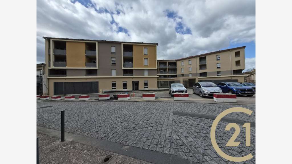 Vente murs libres 160m² neufs à Saint-Juéry centre