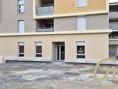 Vente murs libres 160m² neufs à Saint-Juéry centre