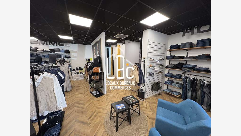 Local commercial 150m² à St Julien de Concelles