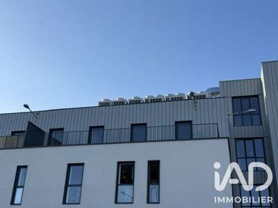 Local commercial à Saint-Just-Saint-Rambert