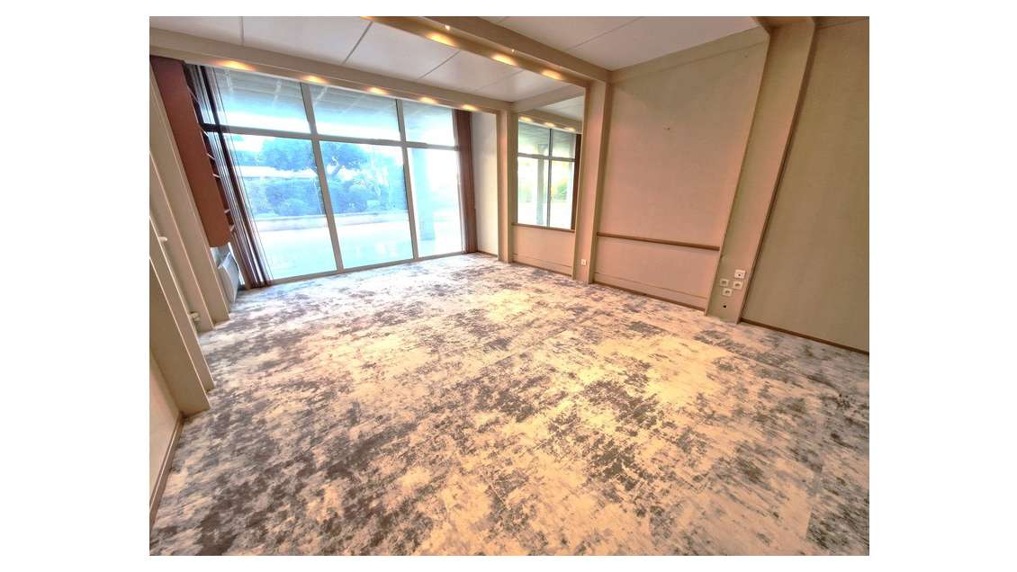 A vendre local commercial 40m² à St-Laurent-du-Var