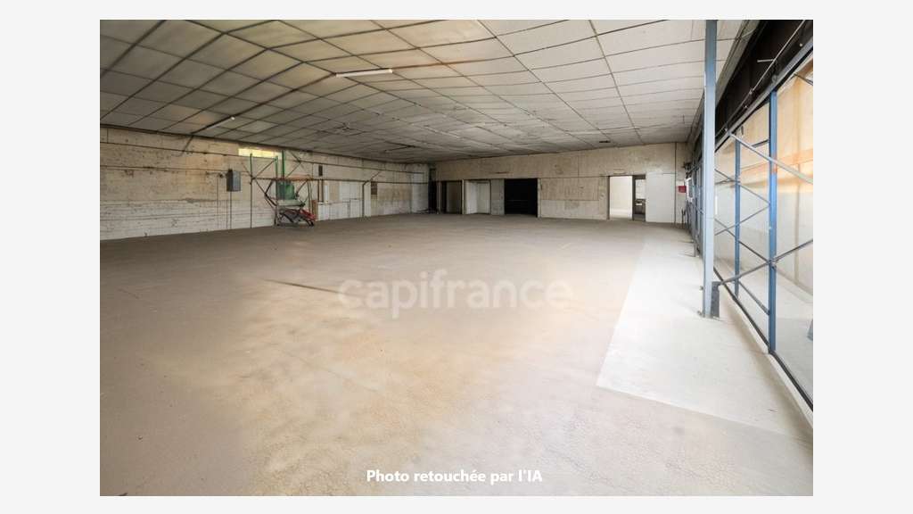 Entrepôt 400m² à vendre à Saint-Léger-Sur-Dheune 