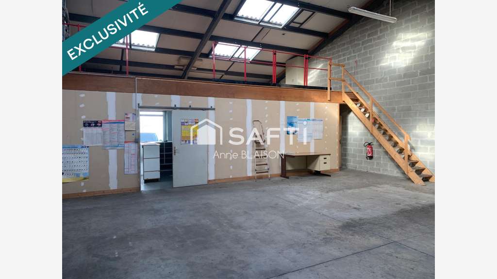 AV bâtiment indus 450m² empl stratégique St-Lô