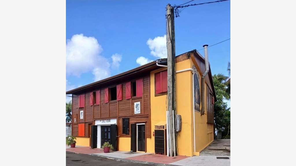 AV authentique demeure créole 206m² à Saint Louis