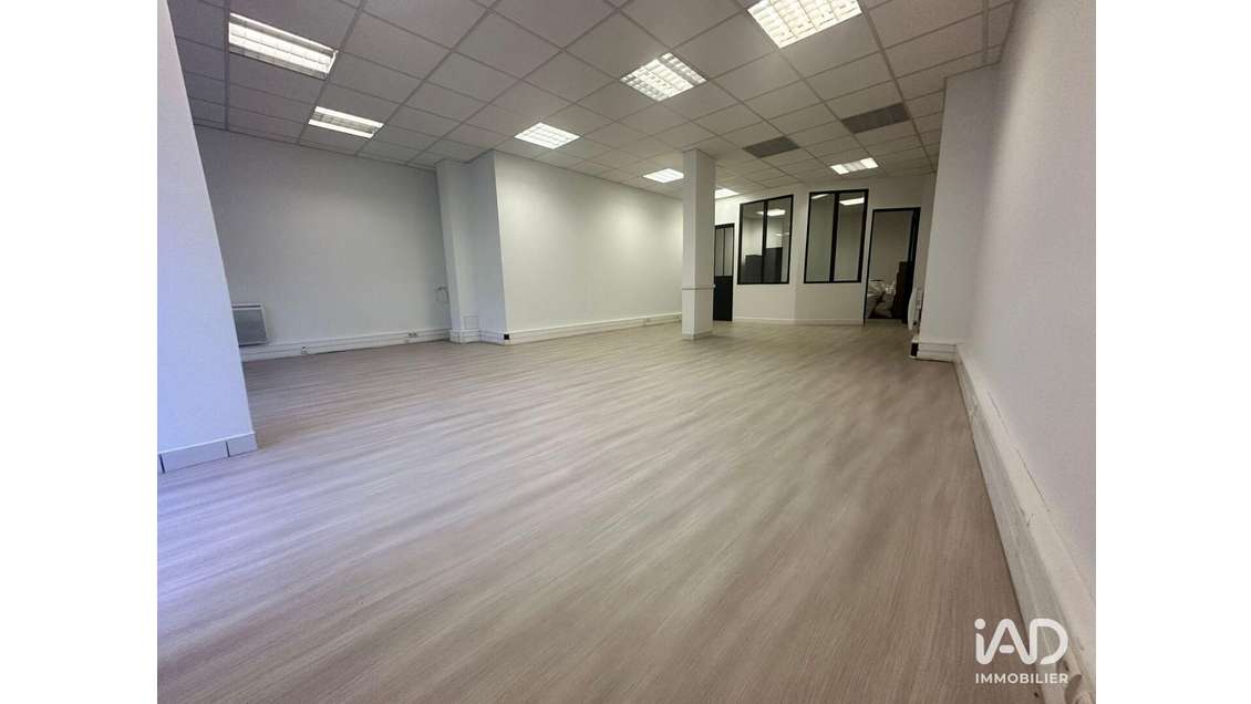 Murs commerciaux à Saint-Mandé