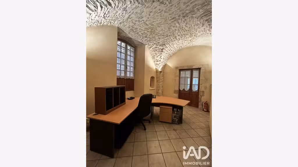 Vente local commercial 147m² à St-Marcel-d'Ardèche