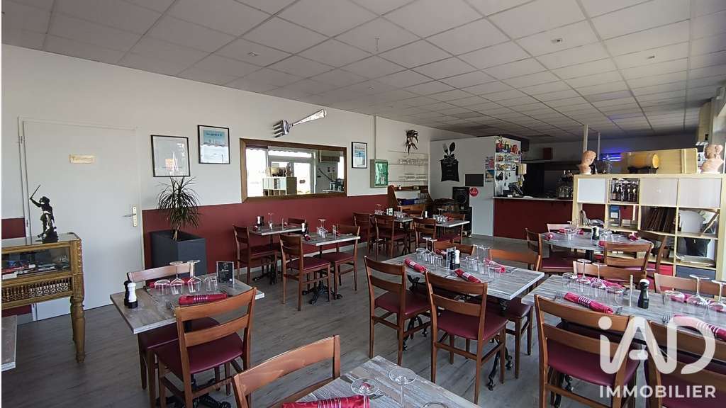 Local commercial à Saint-Martin-d'Ary
