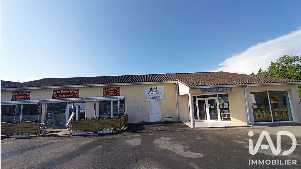 Local commercial à Saint-Martin-d'Ary