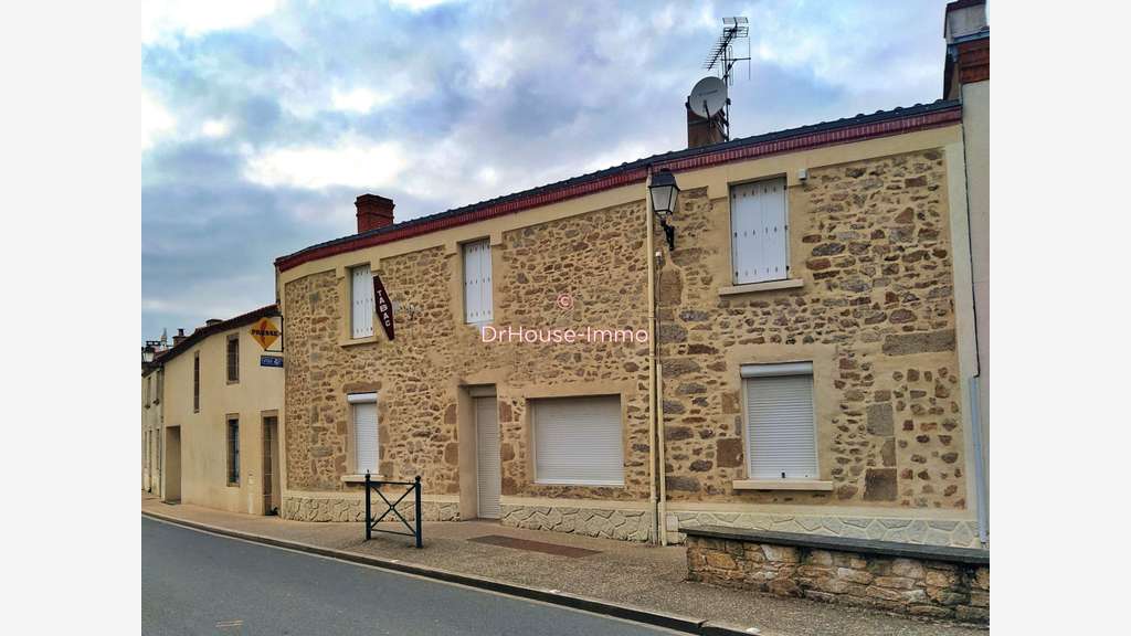 AV murs tabac presse FDJ bar Nord Est Vendée