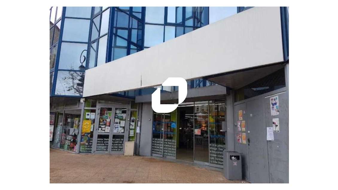  vous propose en plein coeur du quartier A