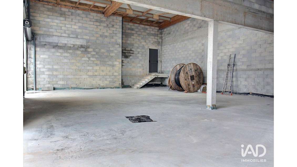 Murs commerciaux à Saint-Maximin-la-Sainte-Baume