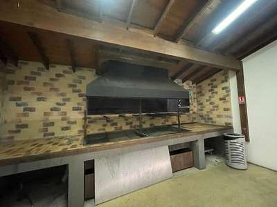Vente murs commerciaux 800m² sur 5000m² à Mérignac