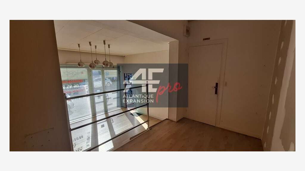 Local commercial 23m² à vendre à Saint-Nazaire
