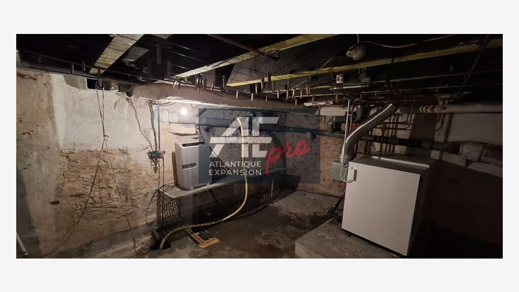 Local commercial 23m² à vendre à Saint-Nazaire