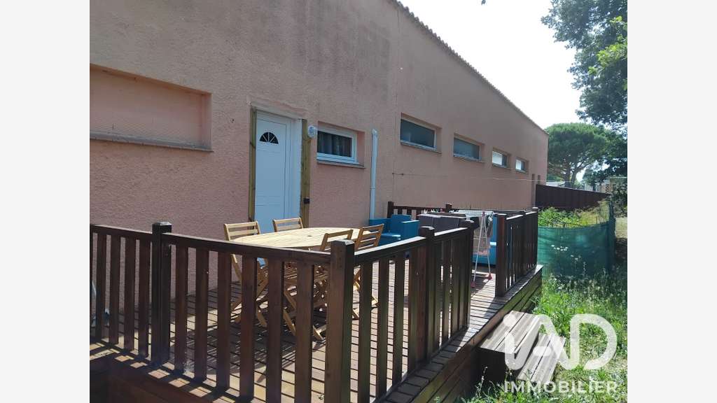 Vente local commercial appart 35m² à Saint-Nazaire