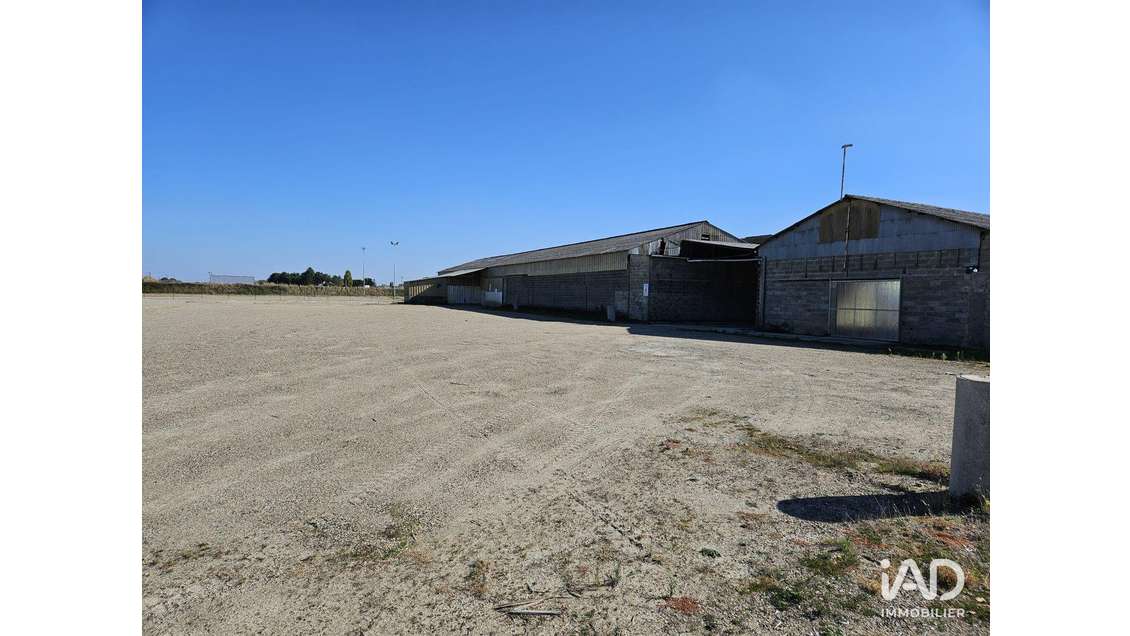 Murs commerciaux à Saint-Nicolas-de-la-Grave