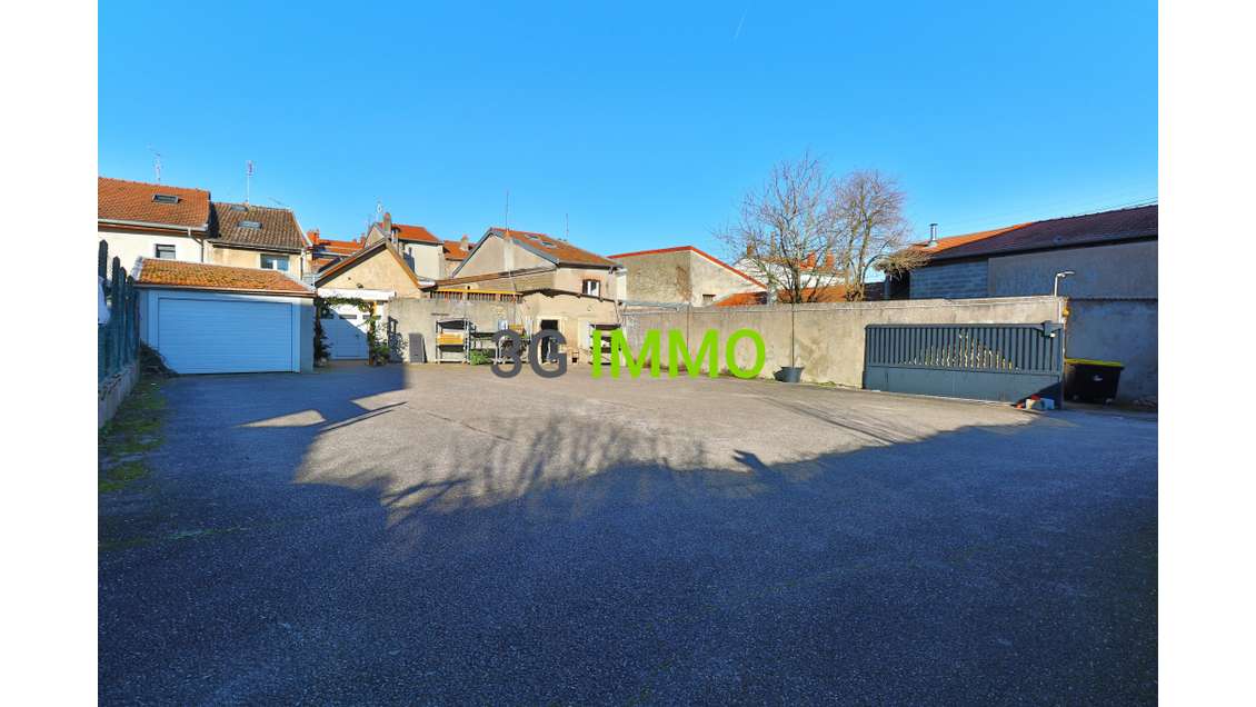 Vente local commercial à Saint-Nicolas-de-Port